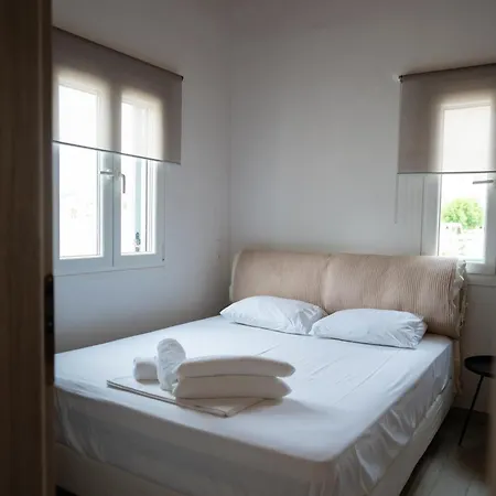 Luxury House Hotel