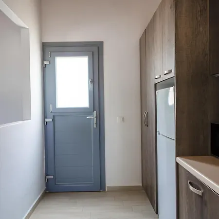 Luxury House Hotel 3*
