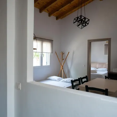 Luxury House Hotel
